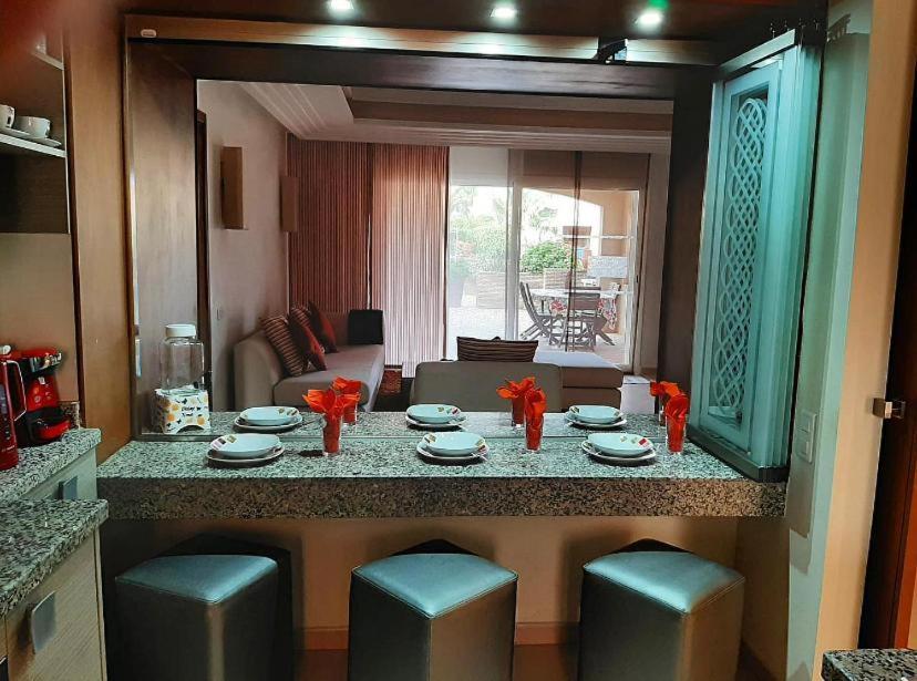 Paradis Plage Pieds Dans L'Eau - Superbe Appartement & Jaccuzi Agadir Exterior photo